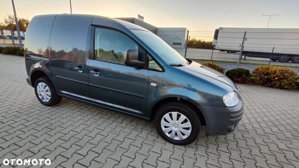 Volkswagen CADDY - 31