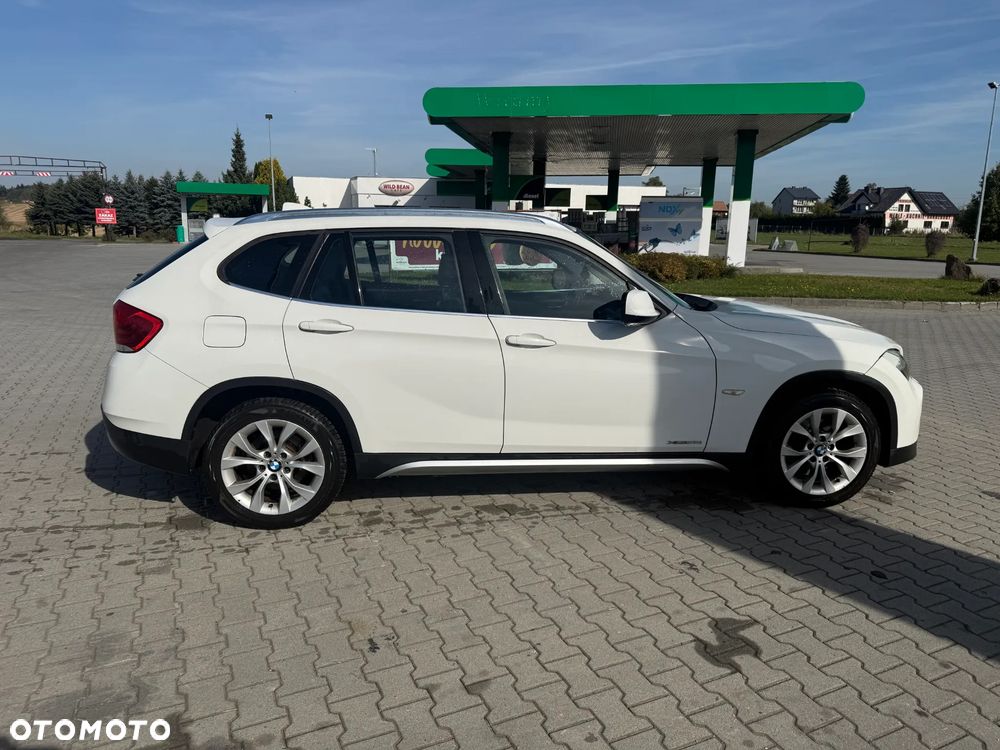 BMW X1 xDrive28i - 5