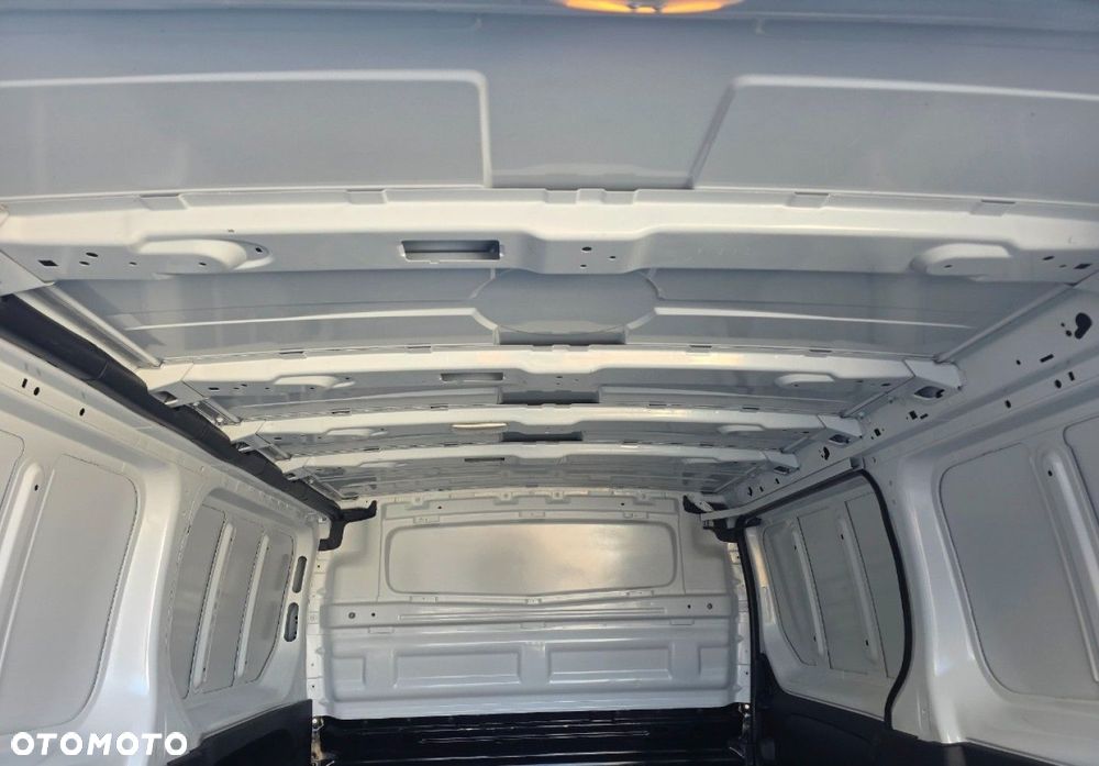 Renault Trafic - 28