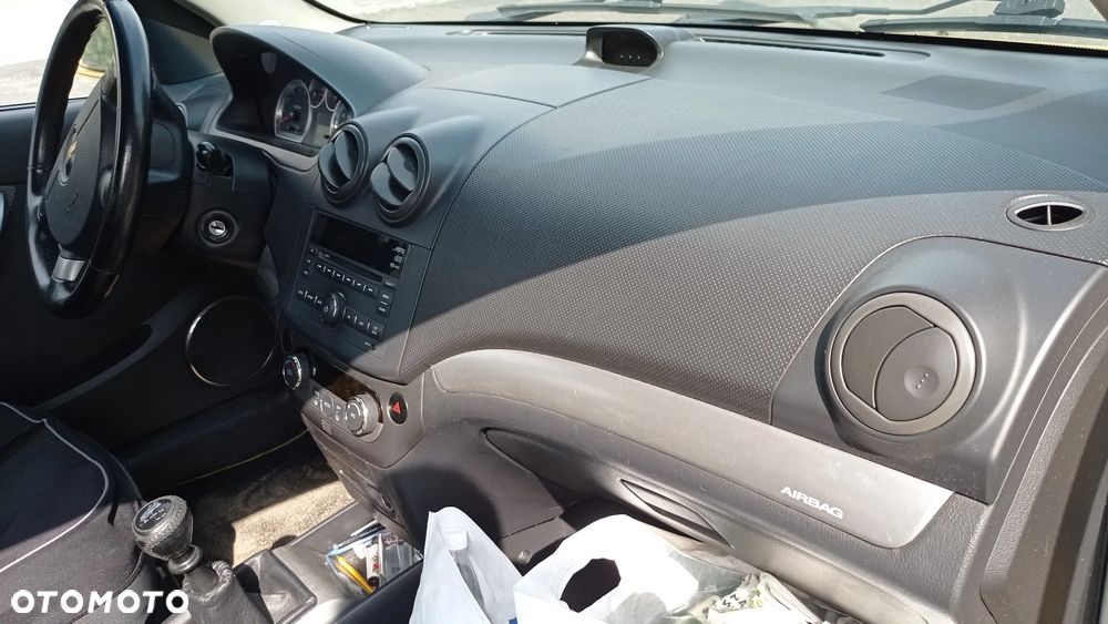 Chevrolet Aveo 1.4 16V LS - 7