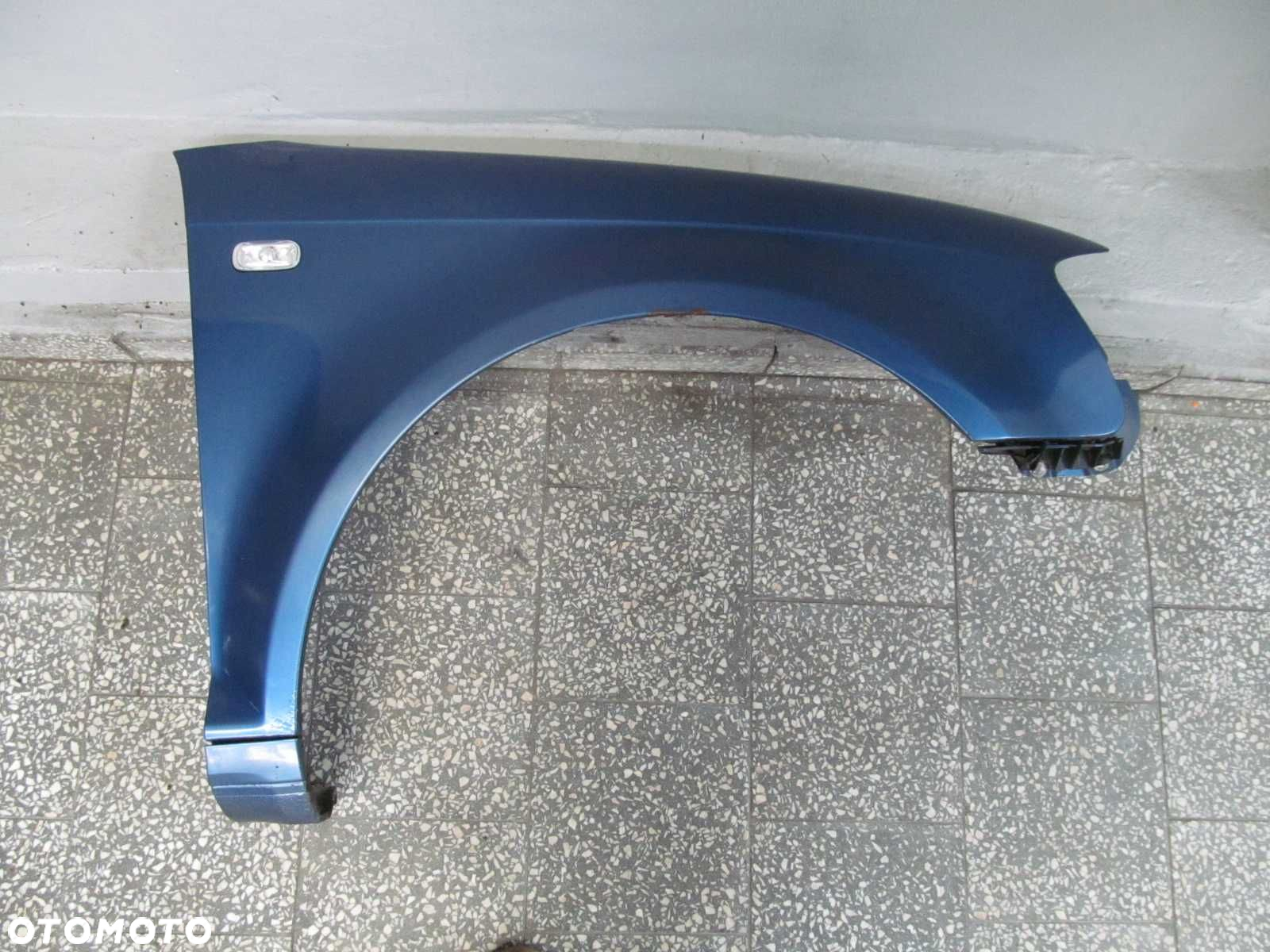 AUDI A3 8P LIFT BLOTNIK PRZOD PRAWY 05-08 - 2