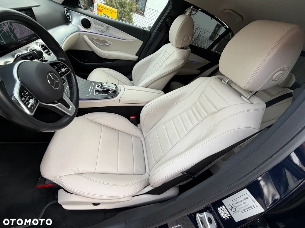 Mercedes-Benz Klasa E 220 d 4-Matic 9G-TRONIC - 9