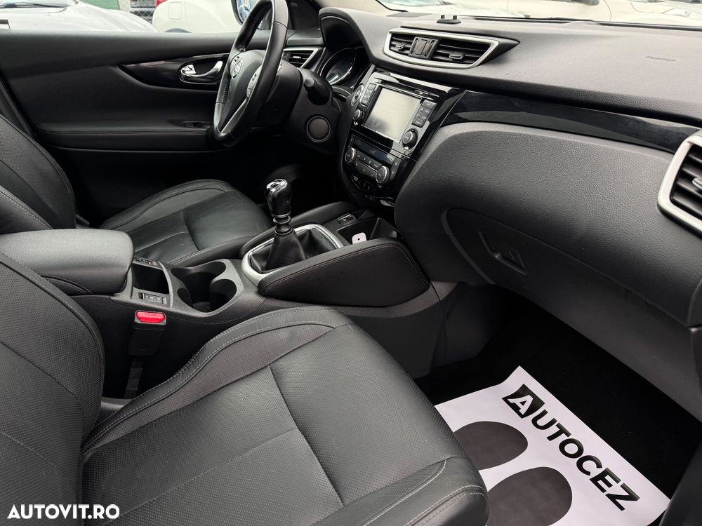Nissan Qashqai 1.6 DCI TEKNA - 10