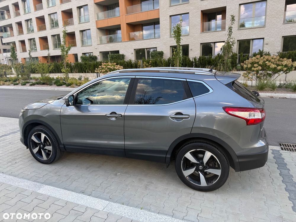 Nissan Qashqai 1.6 DIG-T N-Connecta - 4