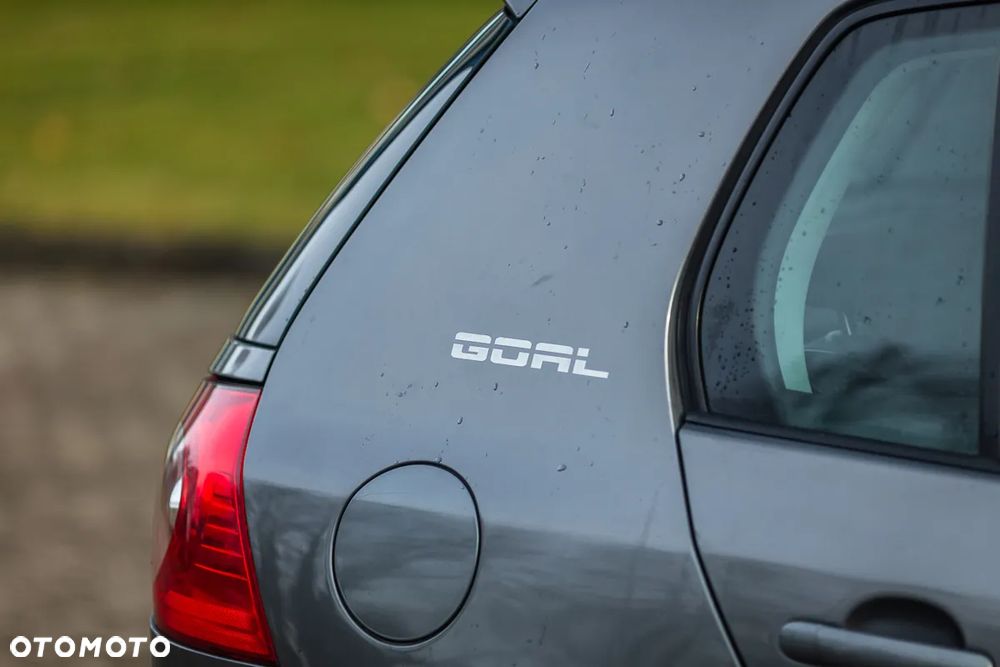 Volkswagen Golf 1.9 TDI Goal - 14