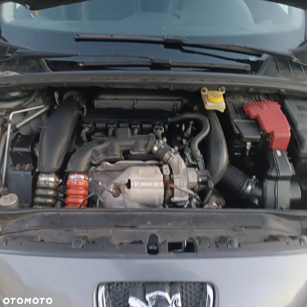 Peugeot 308 140 THP Automatik Sport - 14