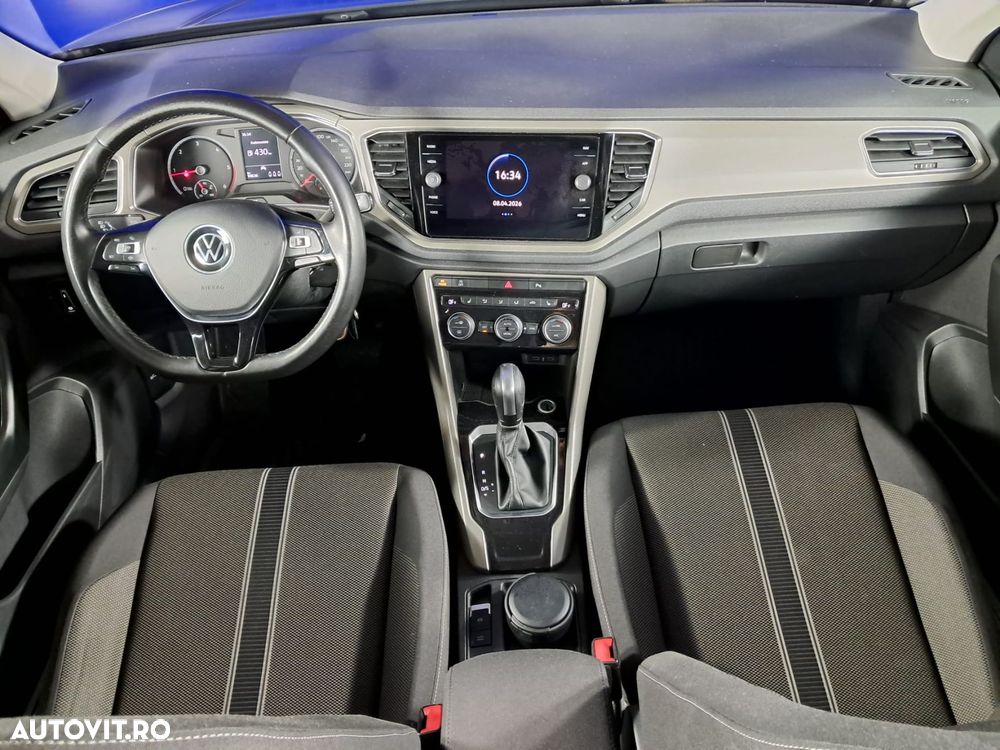 Volkswagen T-Roc - 12