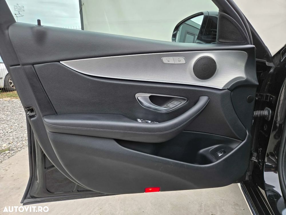 Mercedes-Benz E 220 d T 9G-TRONIC Avantgarde - 22