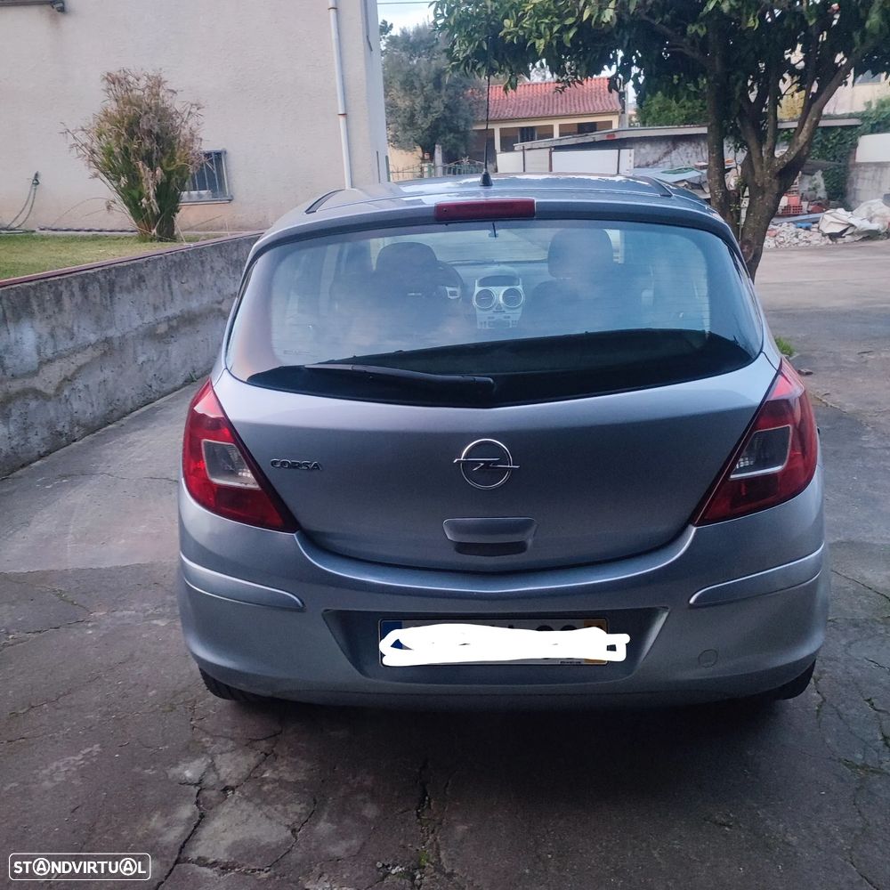 Opel Corsa 1.2 Cosmo - 3