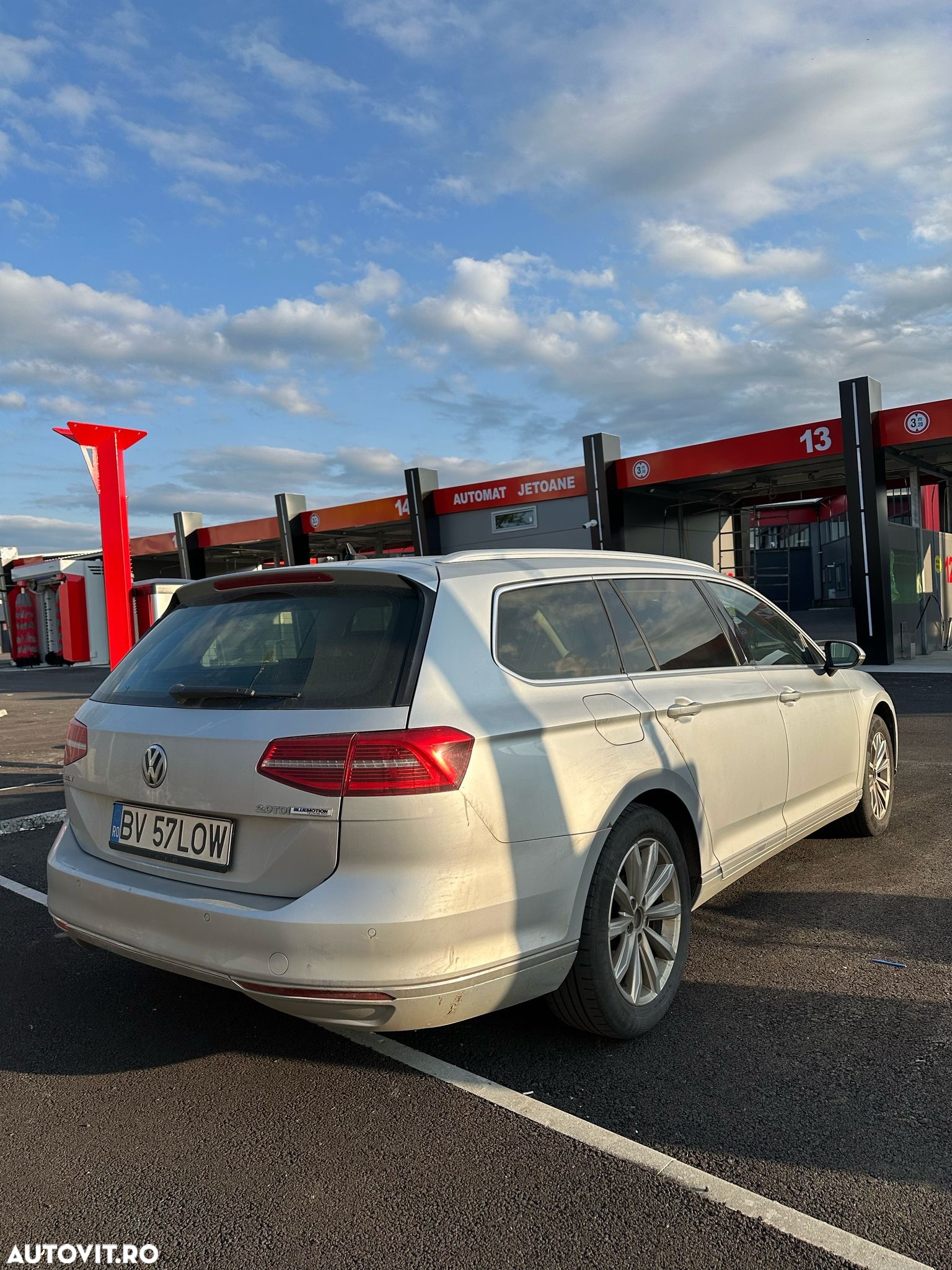 Volkswagen Passat Variant 2.0 TDI DSG Highline - 2