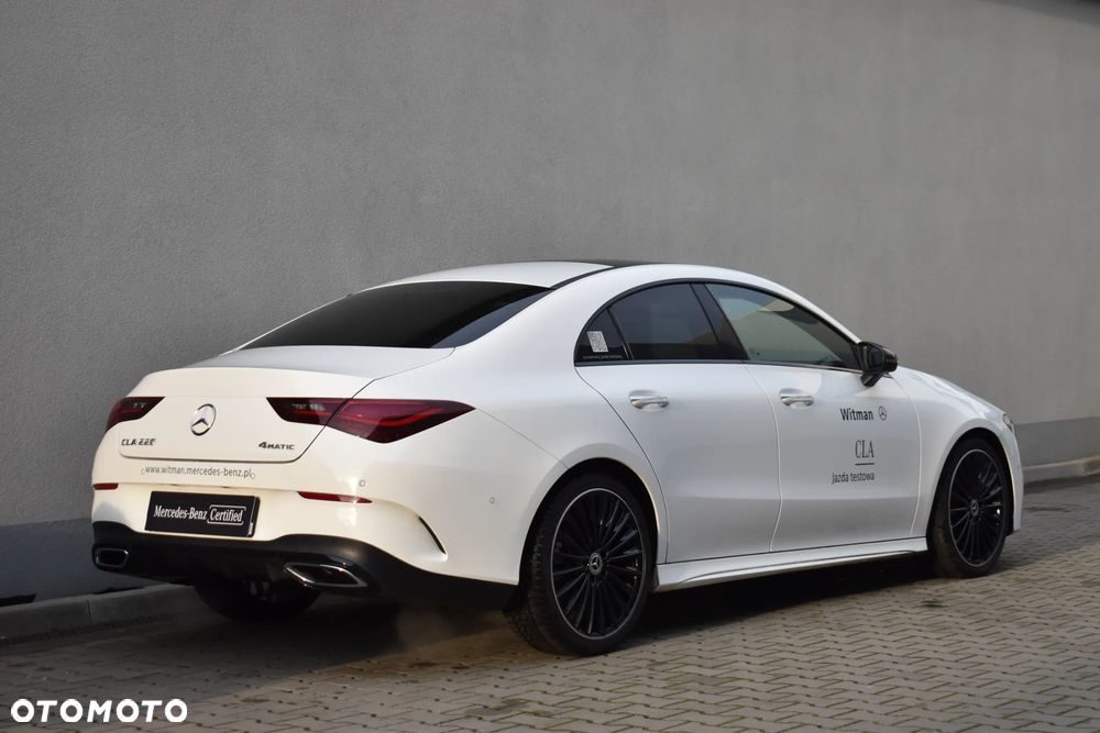 Mercedes-Benz CLA 220 7G-DCT AMG Line - 2