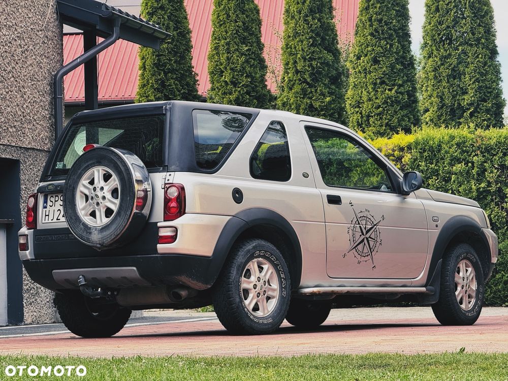 Land Rover Freelander 2.0 D - 3