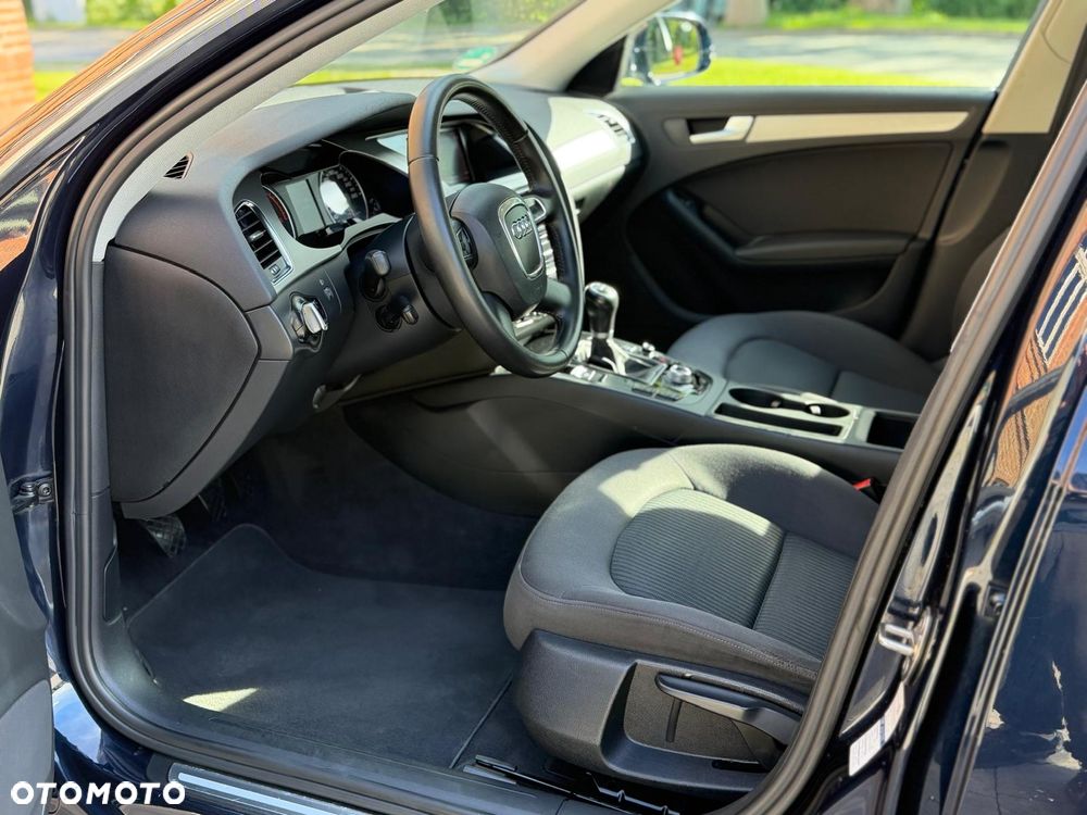Audi A4 Avant 2.0 TDI DPF Attraction - 6