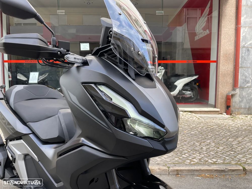 Honda ADV 350 Special Edition - 9