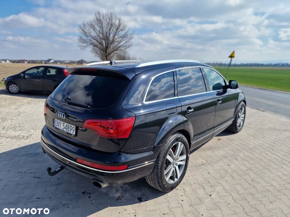 Audi Q7 - 11