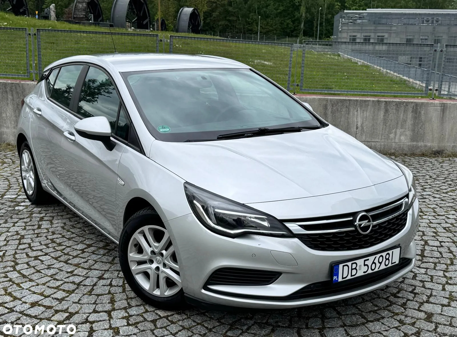 Opel Astra 1.4 Turbo Edition - 28