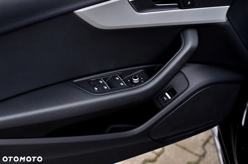 Audi A4 Avant 40 TDI Advanced S tronic - 19