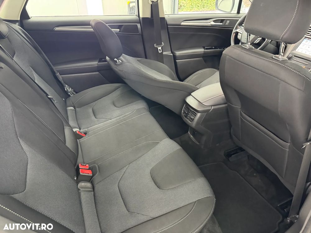 Ford Mondeo 2.0 TDCI Start-Stopp PowerShift-Aut Titanium - 5
