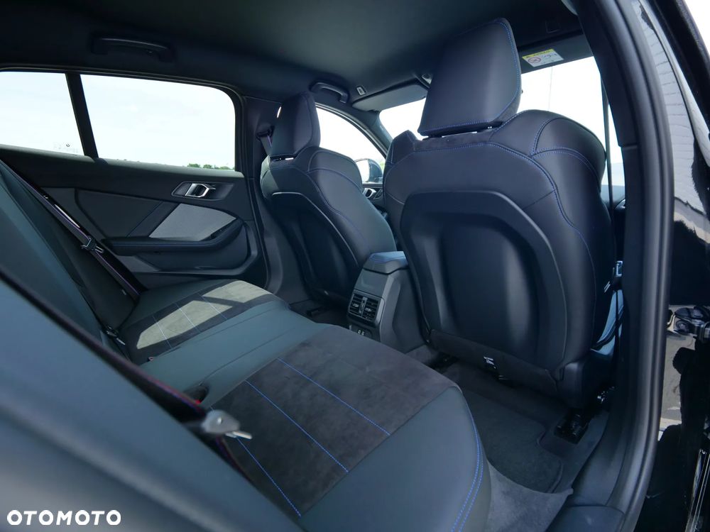 BMW Seria 1 123 mHEV xDrive - 37