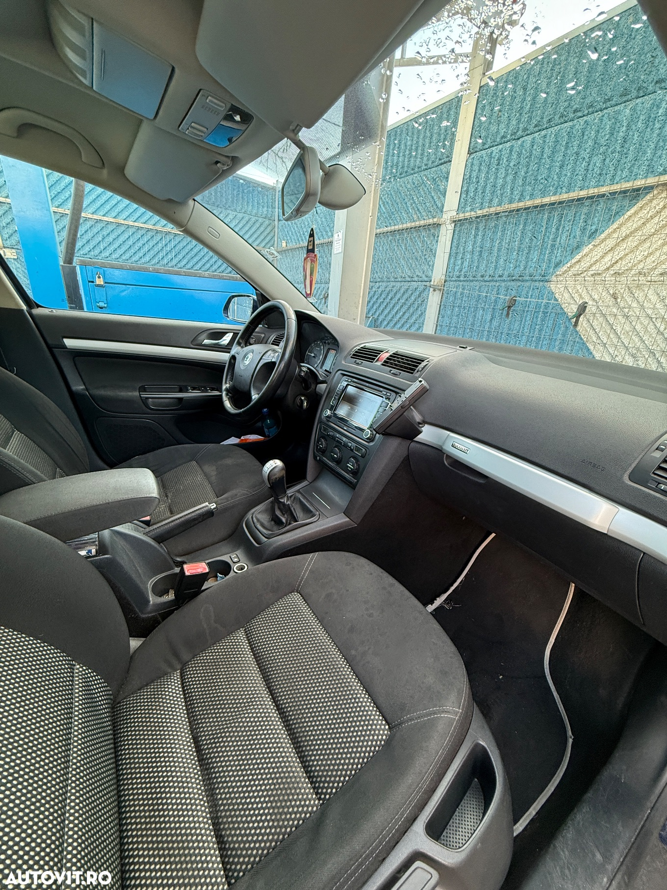 Skoda Octavia Combi 2.0 TDI DPF Elegance 4x4 - 9