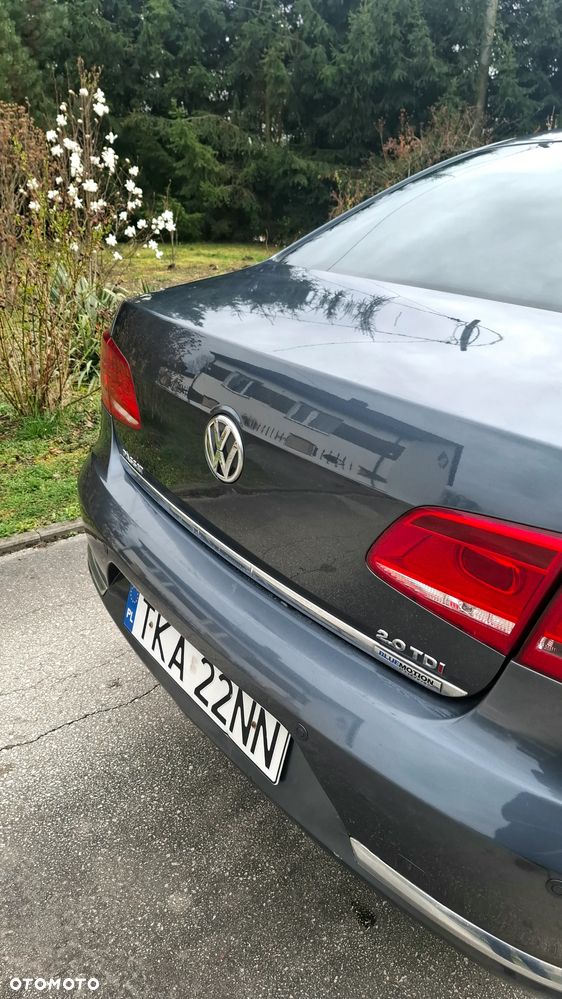 Volkswagen Passat - 5