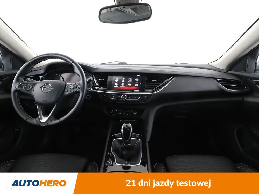 Opel Insignia 1.5 T Innovation S&S Eco - 12