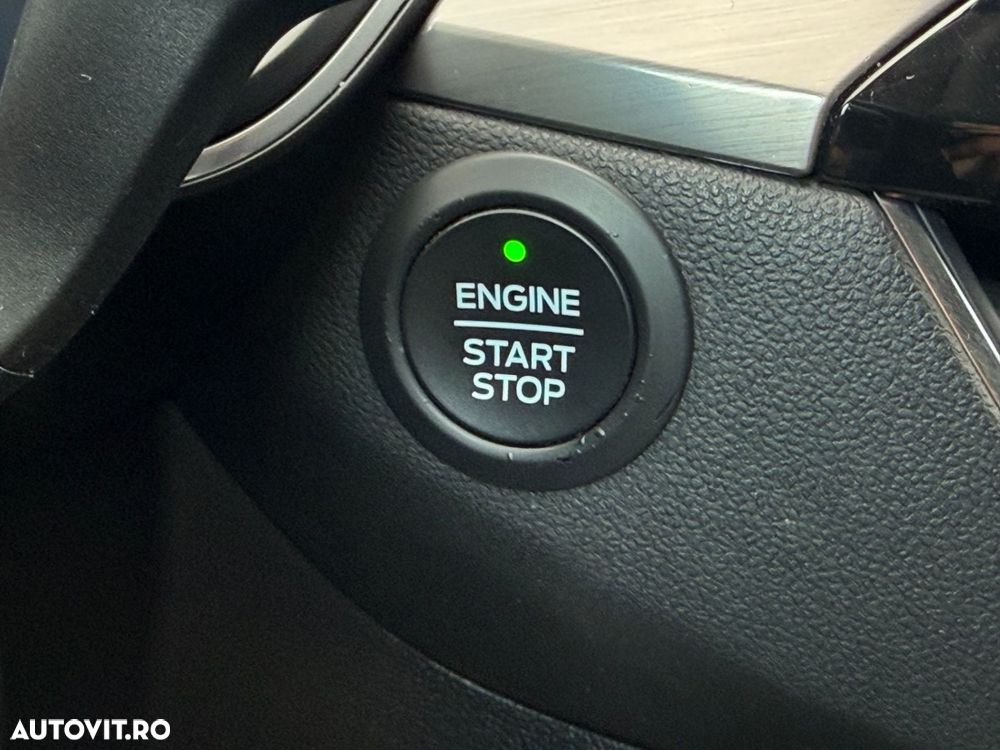 Ford Kuga 1.5 EcoBoost FWD Titanium - 19