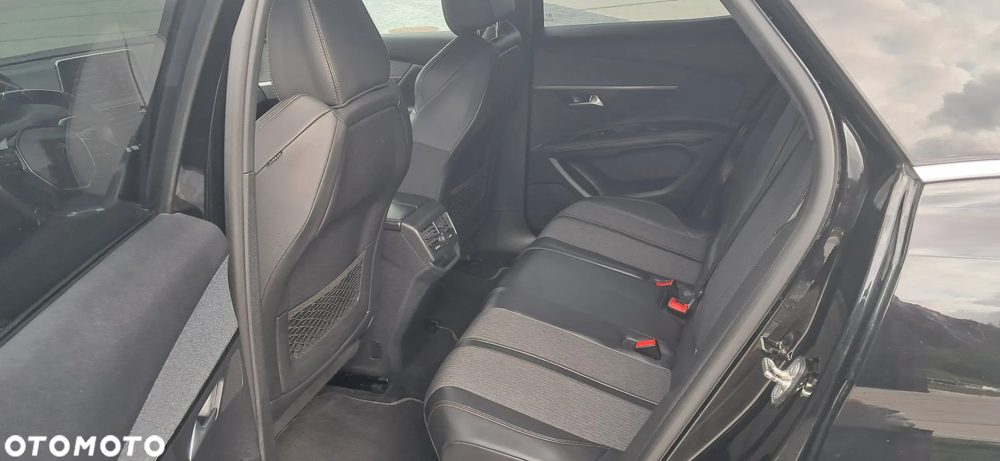Peugeot 3008 1.2 PureTech GT S&S - 13
