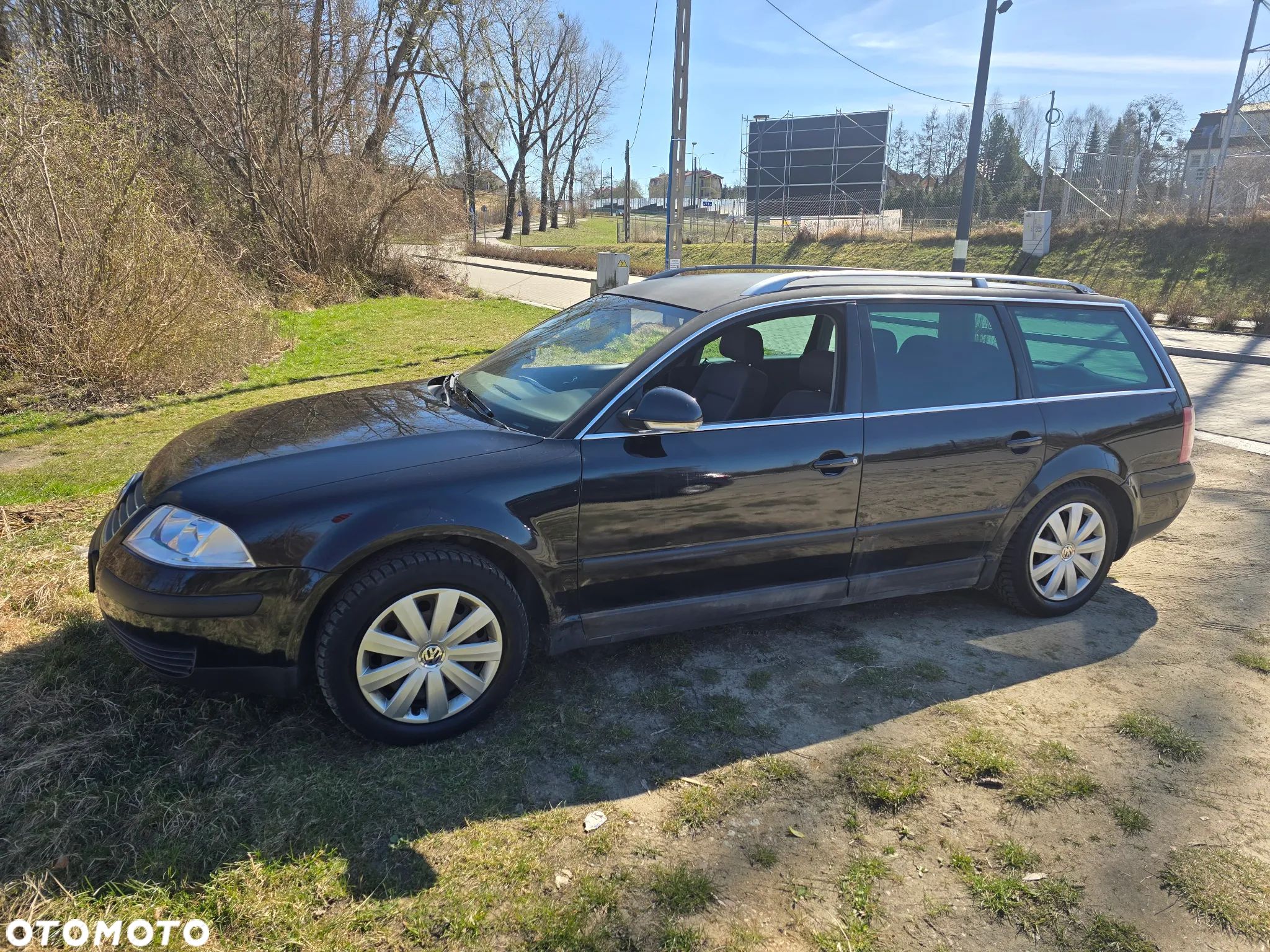 Volkswagen Passat 1.8T Basis - 1