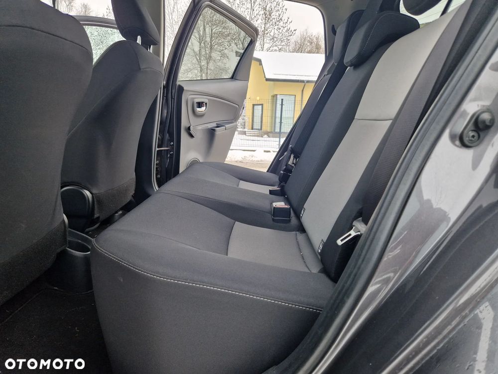 Toyota Yaris 1.5 Premium CVT - 16