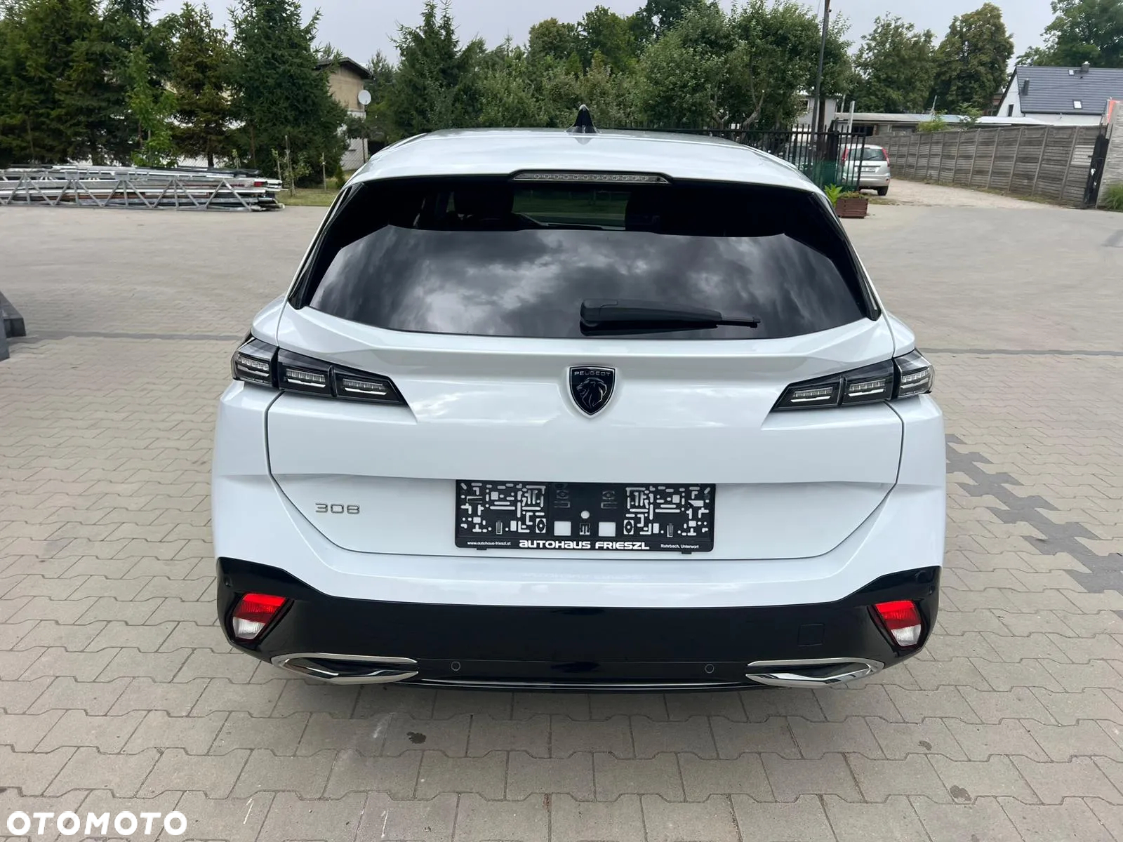 Peugeot 308 1.5 BlueHDi Allure Pack S&S EAT8 - 4