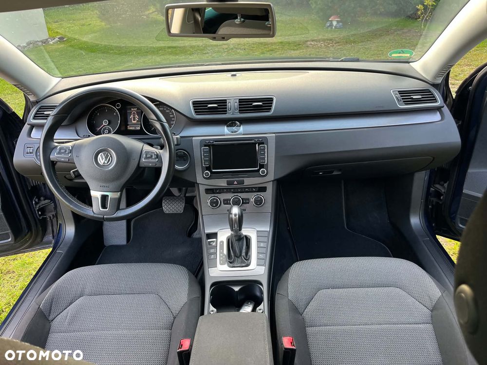 Volkswagen Passat 2.0 TDI DSG BlueMotion Technology Highline - 31