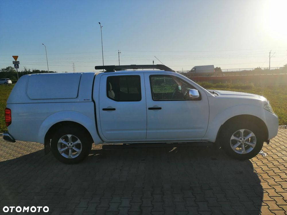 Nissan Navara 2.5 D LE - 6