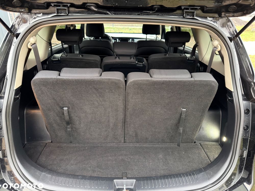 Kia Carens 1.6 GDI XL 7os - 22