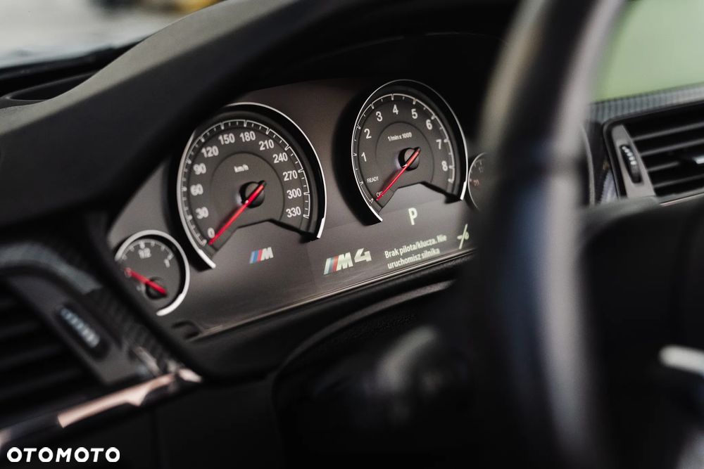 BMW M4 - 28