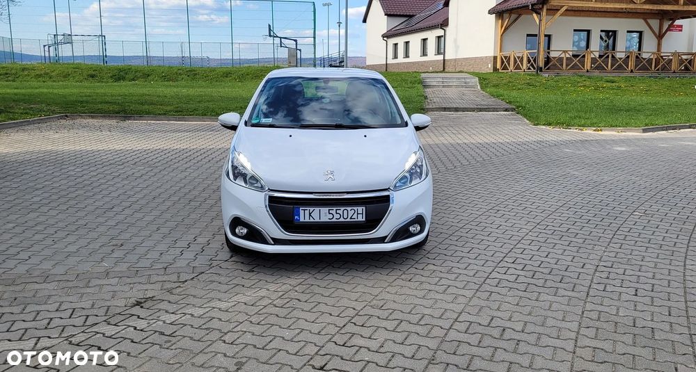 Peugeot 208 82 PureTech Style - 2