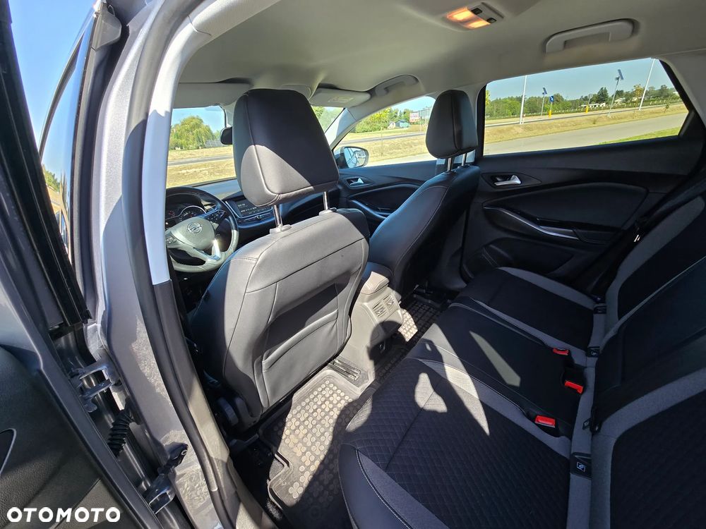 Opel Grandland X 1.2 T Innovation S&S - 20