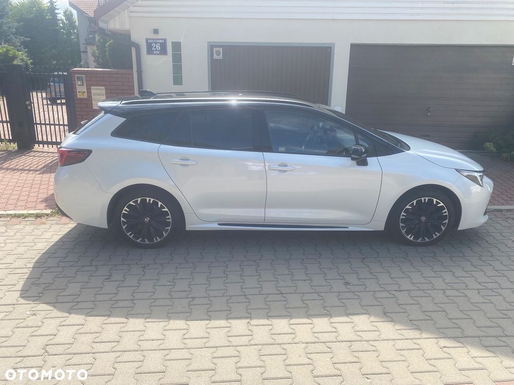Toyota Corolla 1.8 Hybrid GR Sport - 10