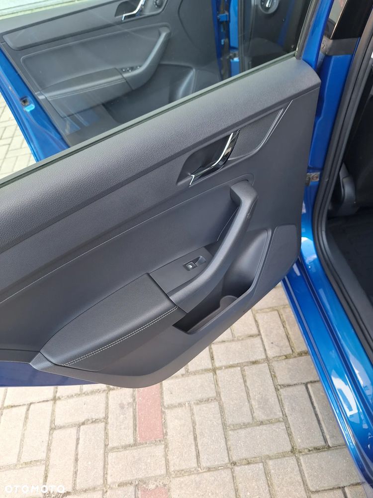 Skoda RAPID 1.2 TSI Ambition - 9