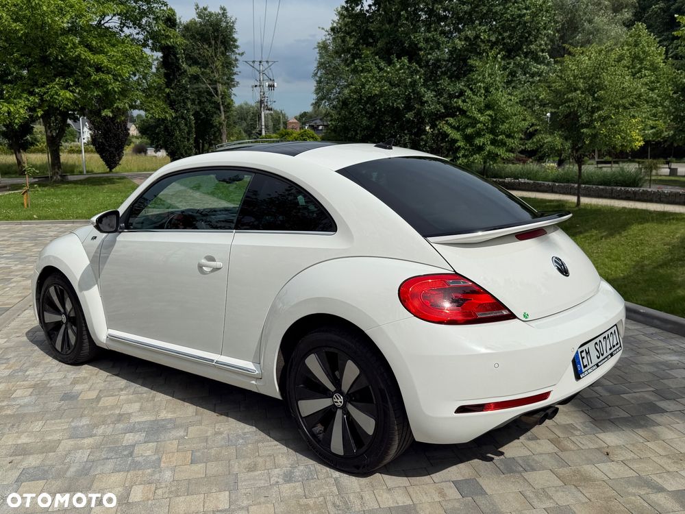 Volkswagen Beetle 2.0 TDI DPF Sport - 6