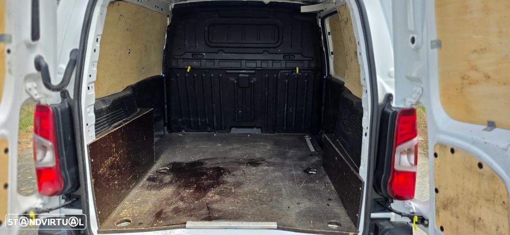 Peugeot Partner - 13