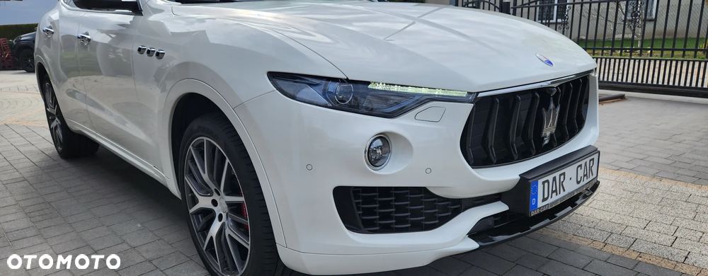 Maserati Levante Diesel Granlusso - 13