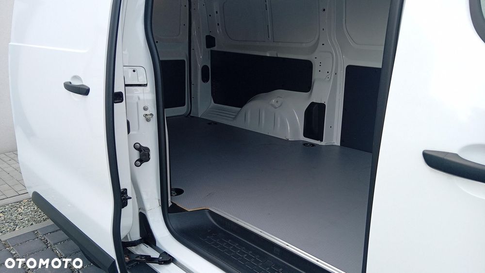 Toyota PROACE - 17