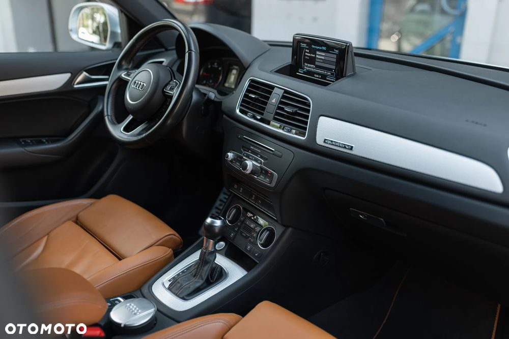 Audi Q3 2.0 TDI Quattro S tronic - 15