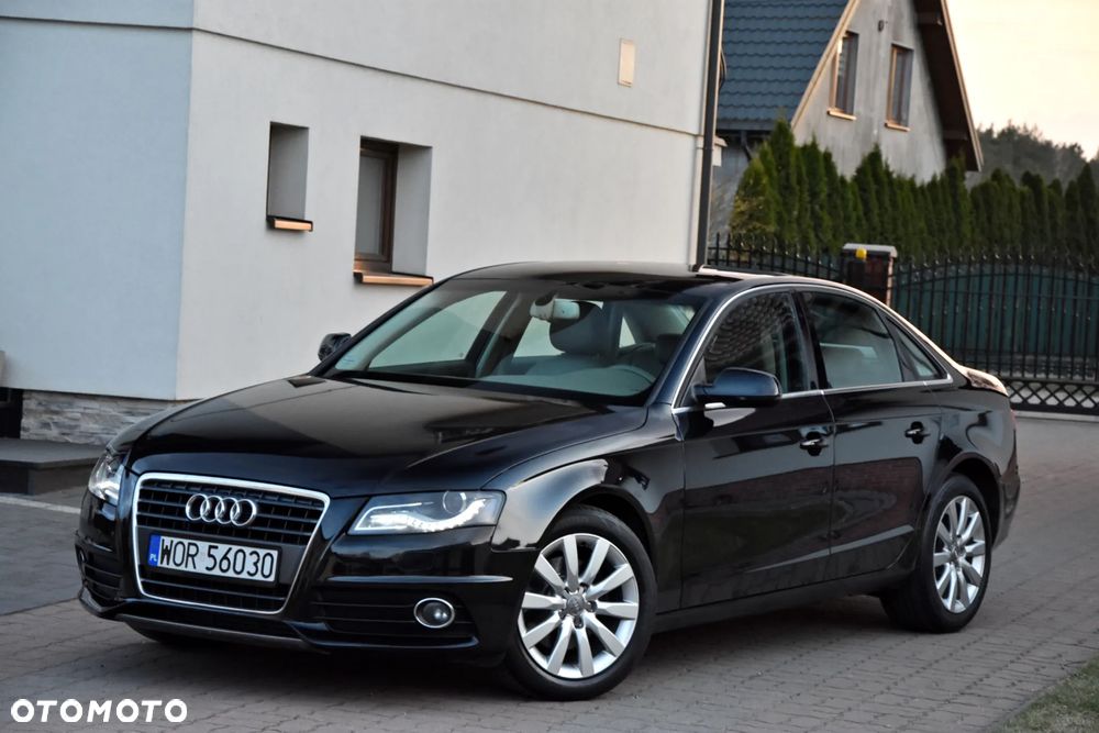 Audi A4 Limousine - 6