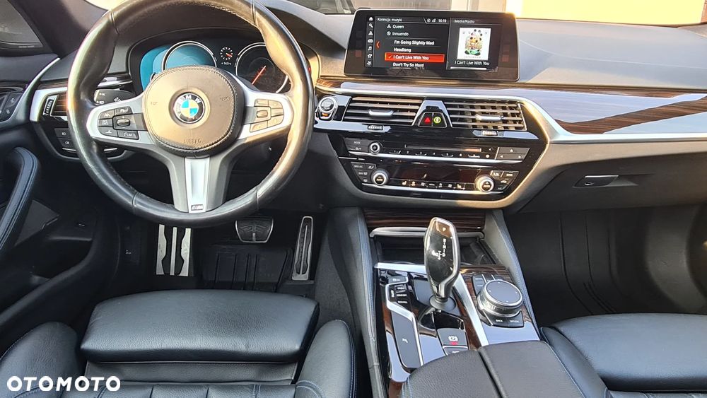 BMW Seria 5 530i M Sport Edition - 9