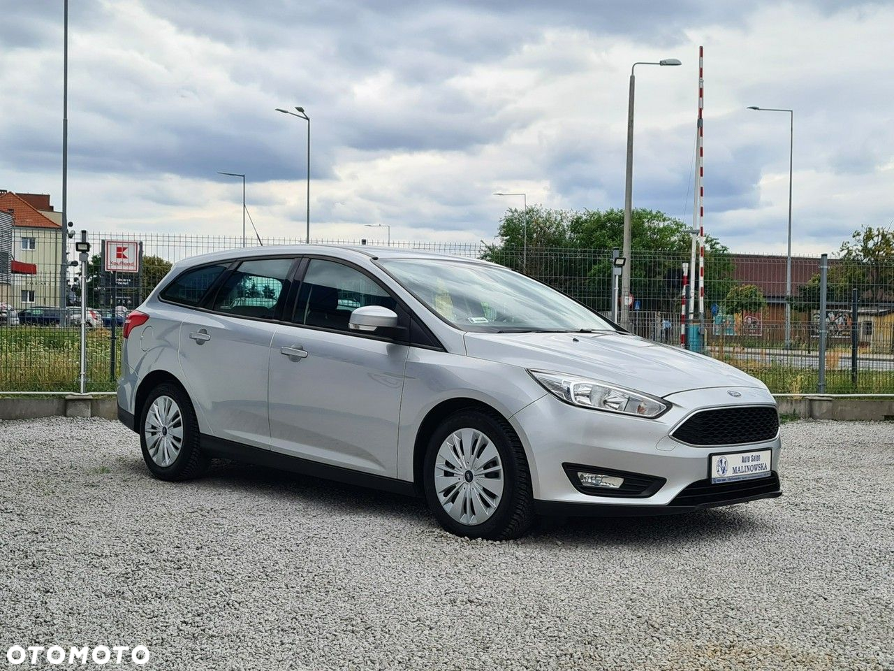 Ford Focus Turnier 1.5 EcoBlue Start-Stopp-System ACTIVE - 8