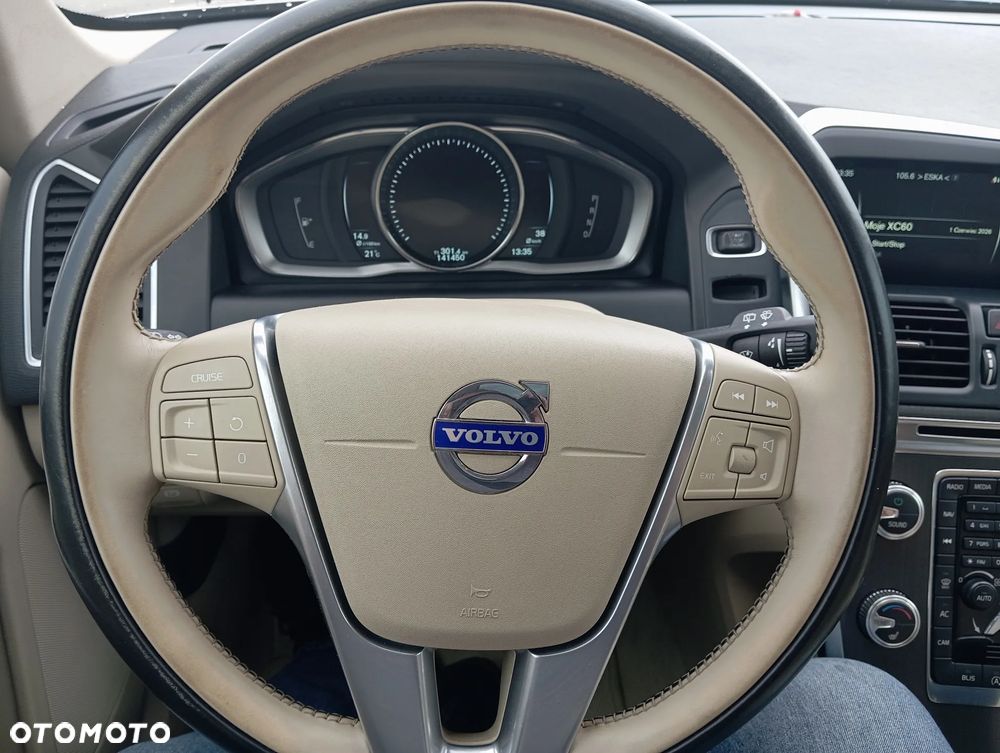 Volvo XC 60 - 1