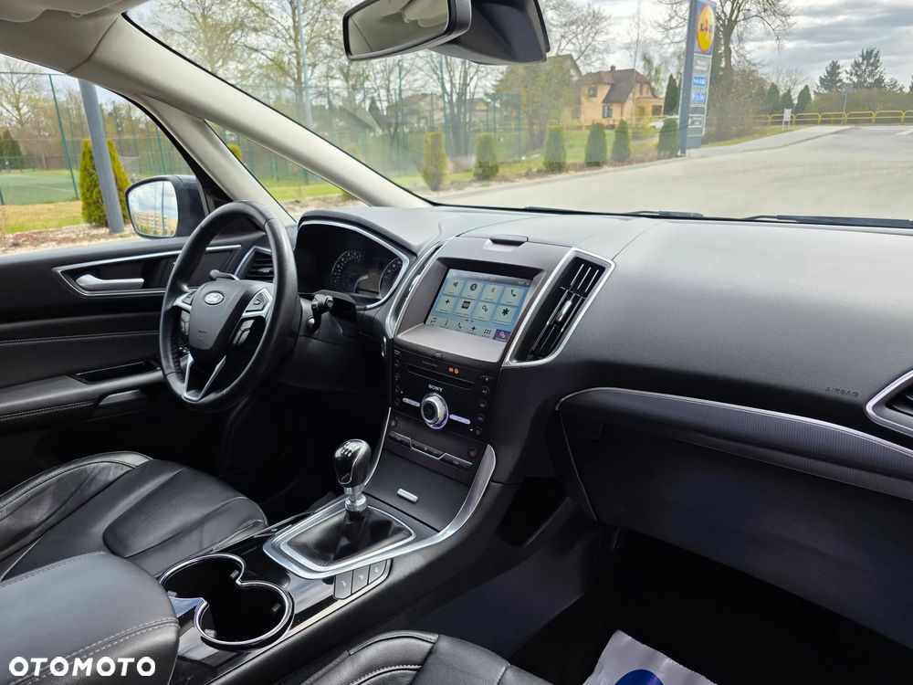 Ford S-Max 2.0 TDCi Titanium - 25