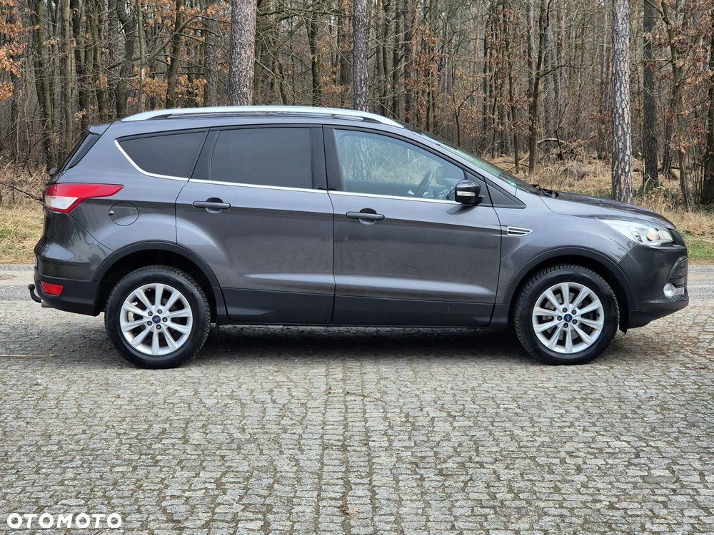 Ford Kuga 2.0 TDCi 4x4 Titanium - 11